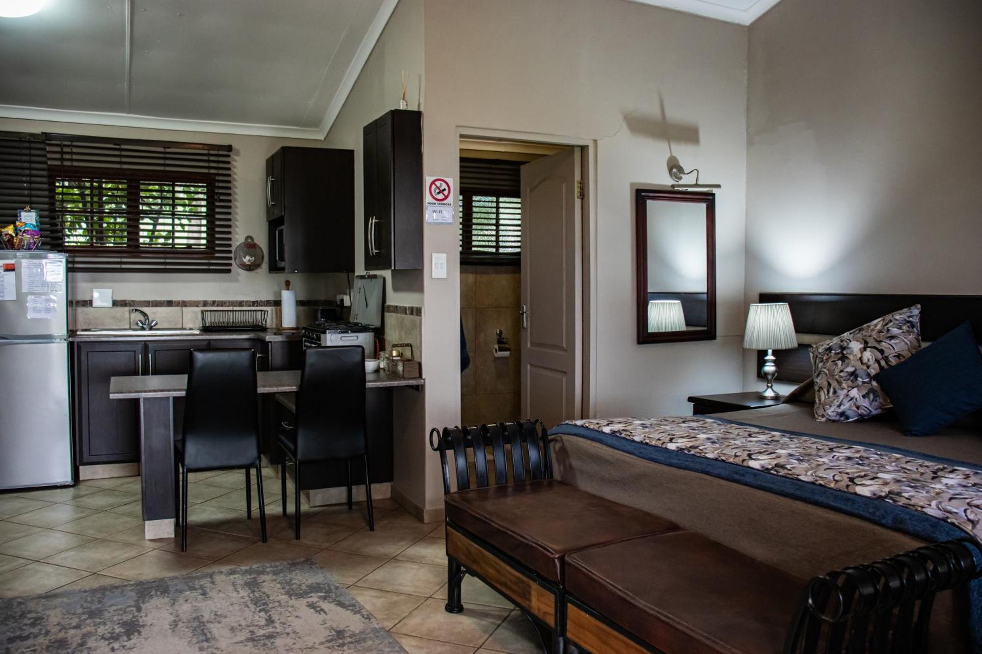 Drakensview Self Catering Apartment Уинтъртън Екстериор снимка