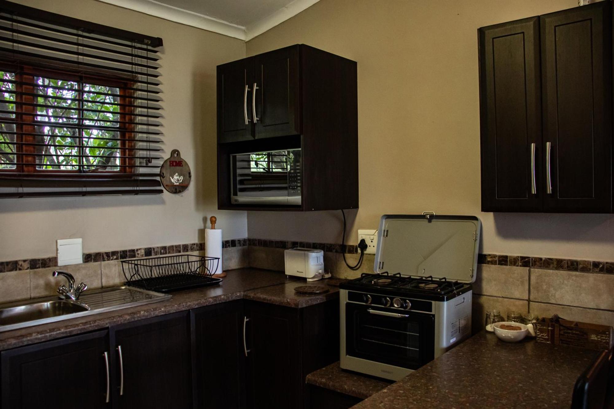 Drakensview Self Catering Apartment Уинтъртън Екстериор снимка